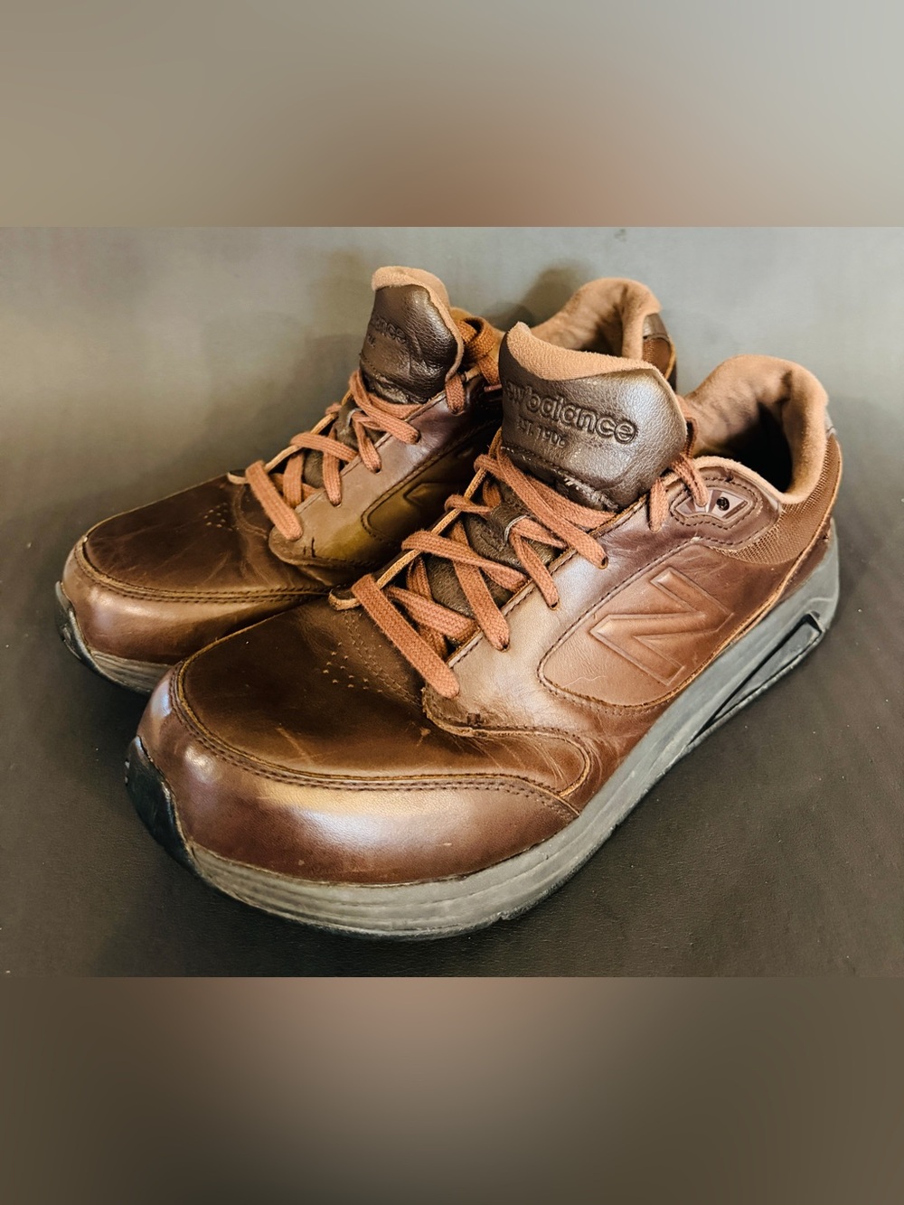 New Balance Men's Brown Leather Athletic Sneakers